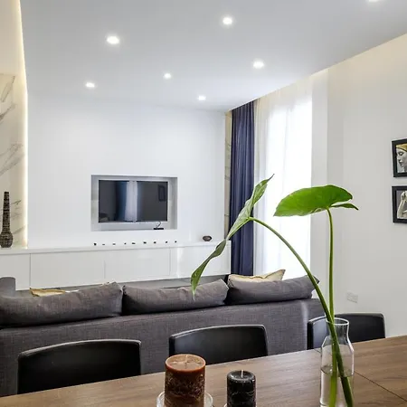 Appartement The Seagull Of Finikoudes - Travel & Life